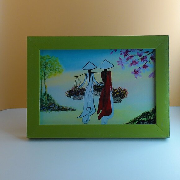 Ao Dai Girl, 4x6 Art print within a new green wood Frame - Picture 4 of 5